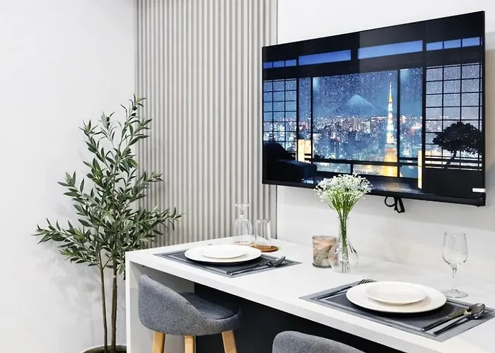 Park Mckinley West Luxury 1br