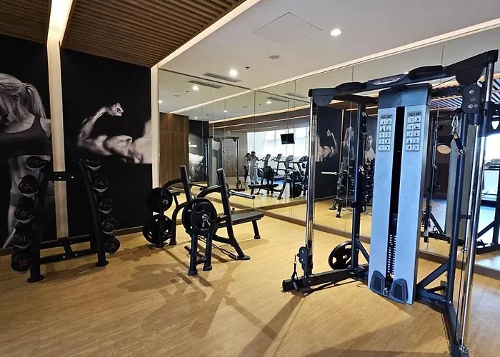 Park Mckinley West Luxury 1br * Manila
